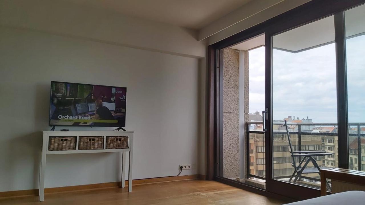 Appartement Met Zeezicht Op Het Van Bunnenplein นอคเคอ-เฮสท์ ภายนอก รูปภาพ