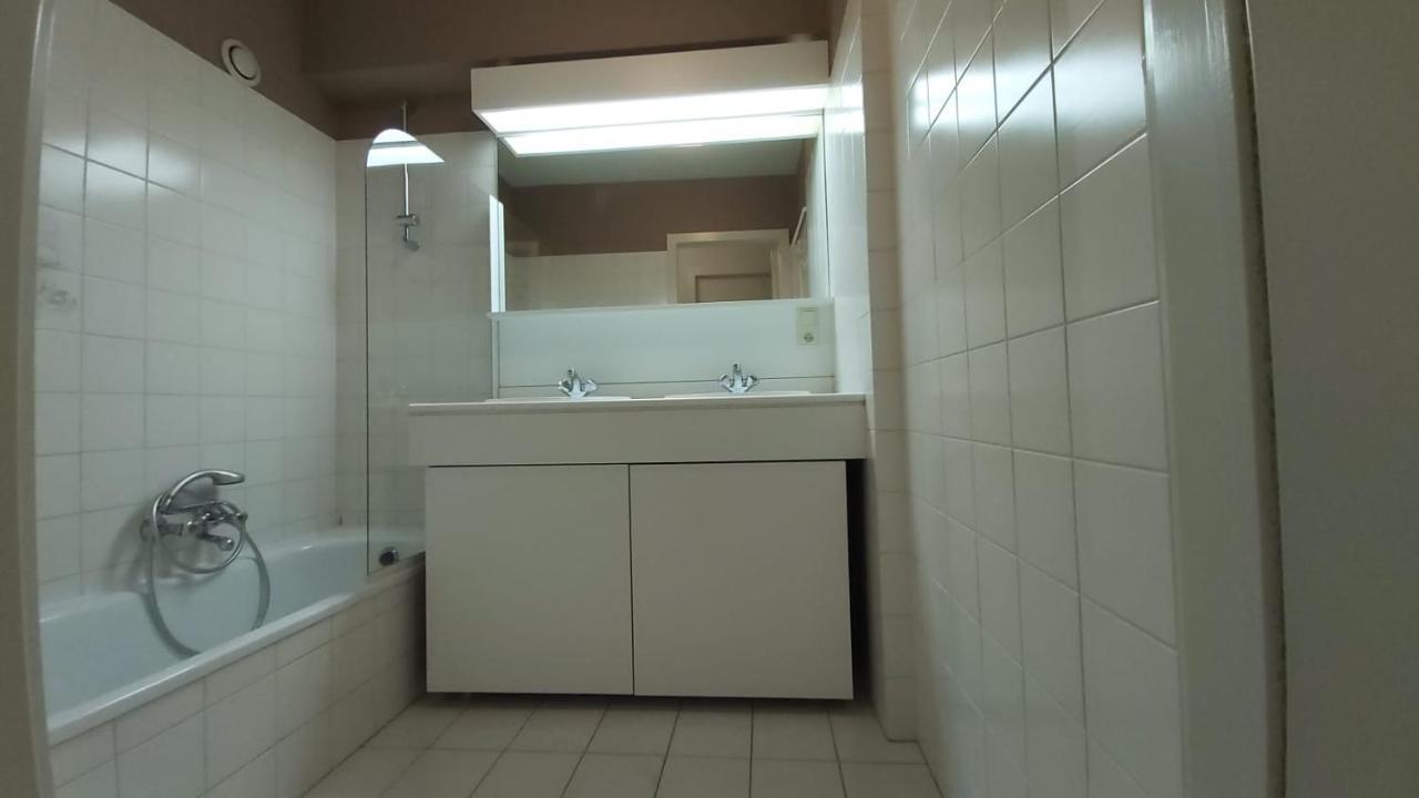 Appartement Met Zeezicht Op Het Van Bunnenplein นอคเคอ-เฮสท์ ภายนอก รูปภาพ
